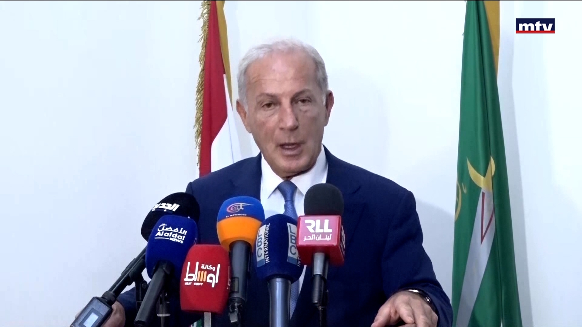 لقاء بين الخطيب وعيسى