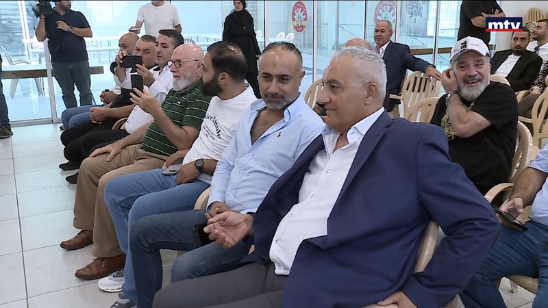 النشرة الكاملة