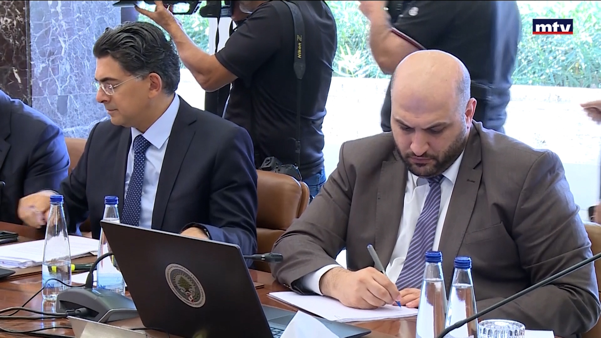 أزمة الأدوية السرطانية الملوثة في لبنان