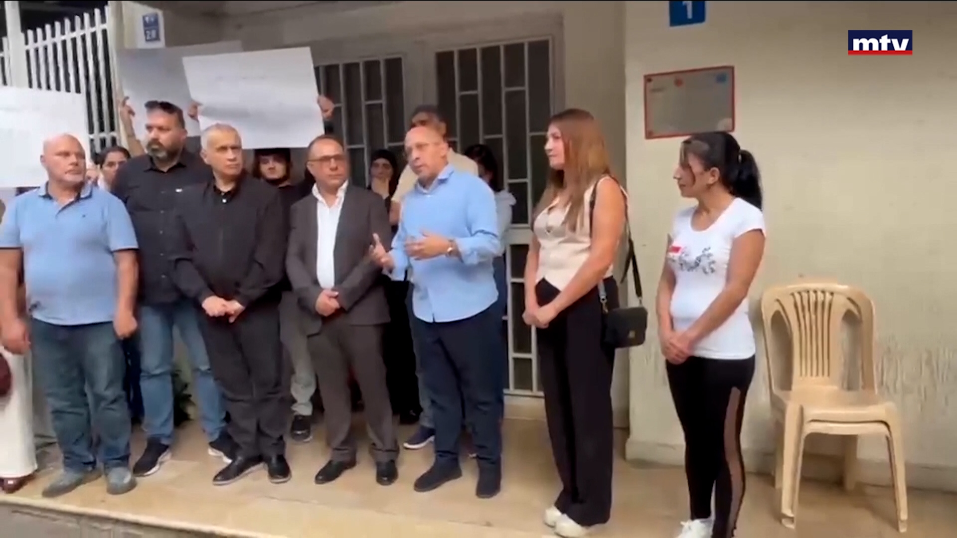 اعتصام في بعبدا رفضاً لإقفال ثانوية الحدت