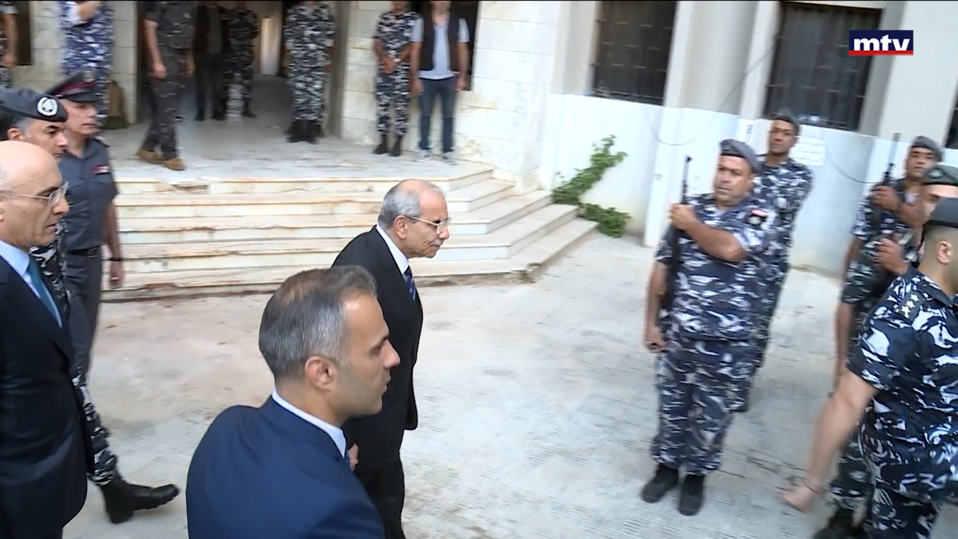نواف سلام في النبطية