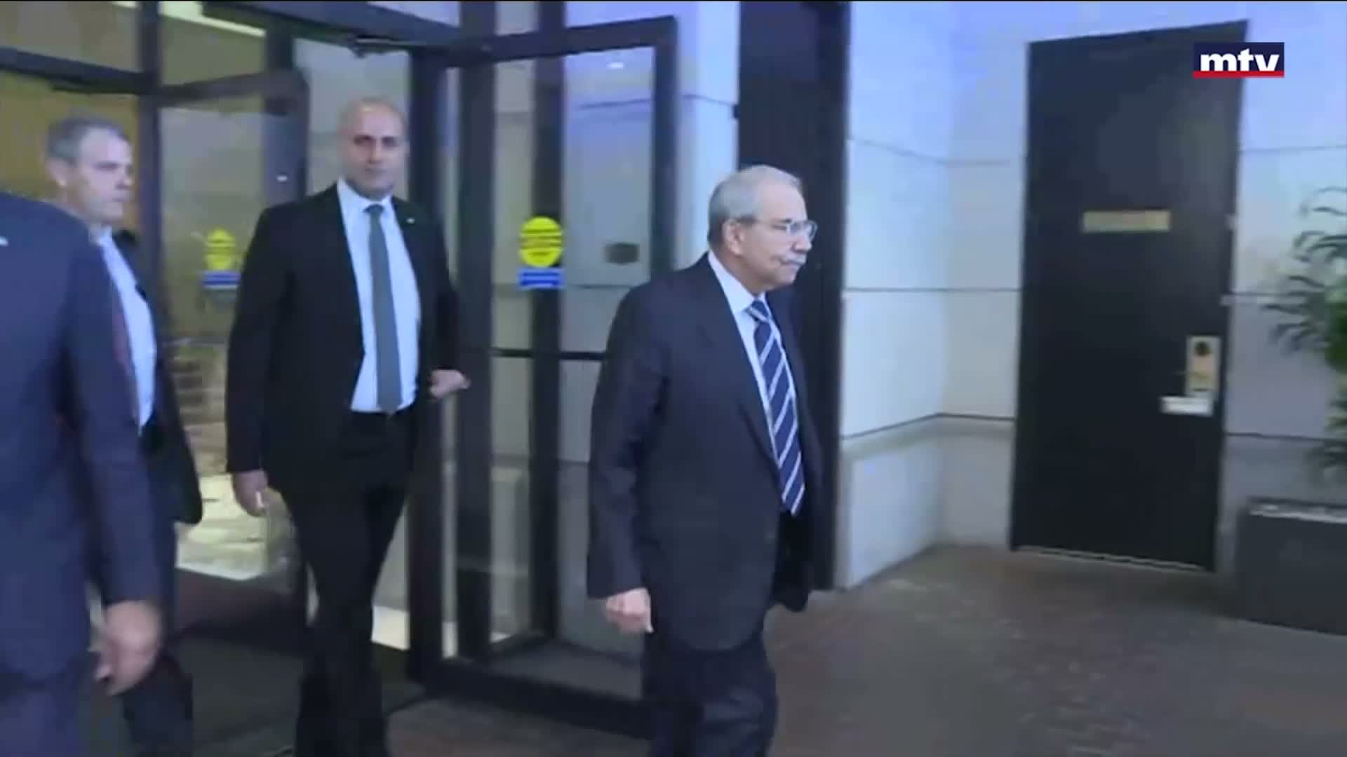 هاجس لبنان ألّا يغيب الطرف الثالث