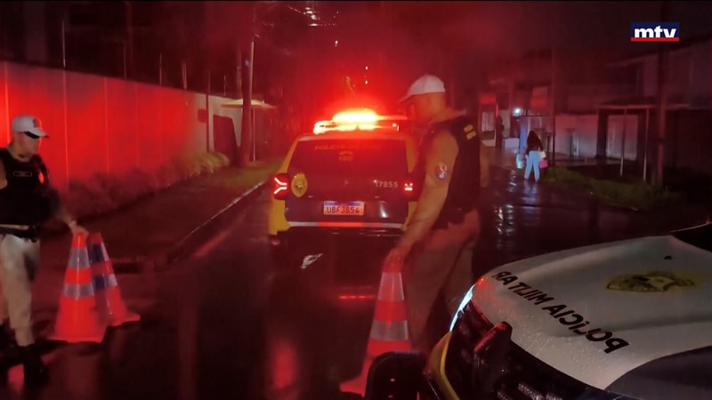 النشرة الكاملة