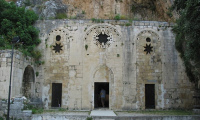 Antakia Touchéd