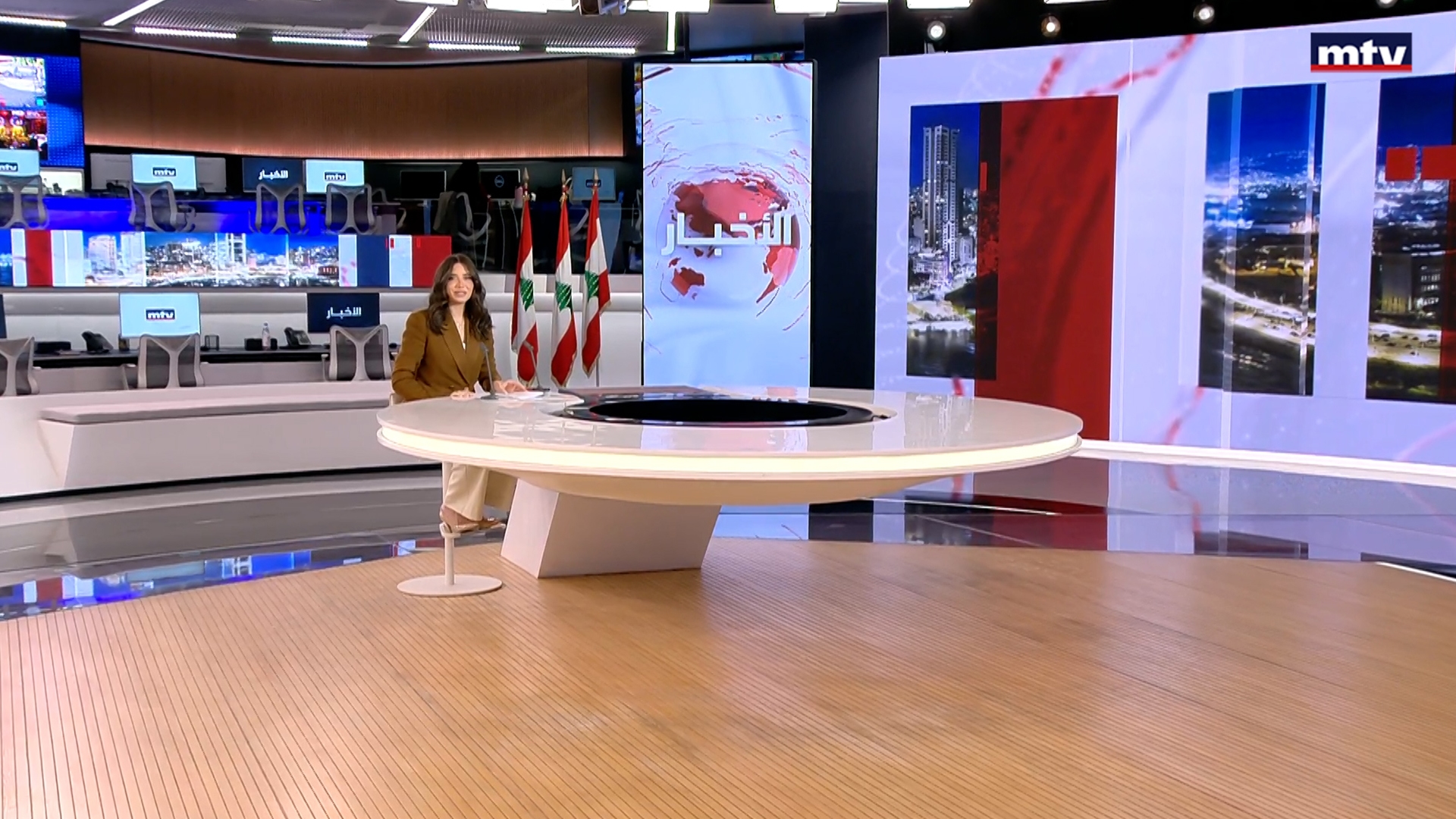 النشرة الكاملة