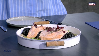 Spaghetti with salmon