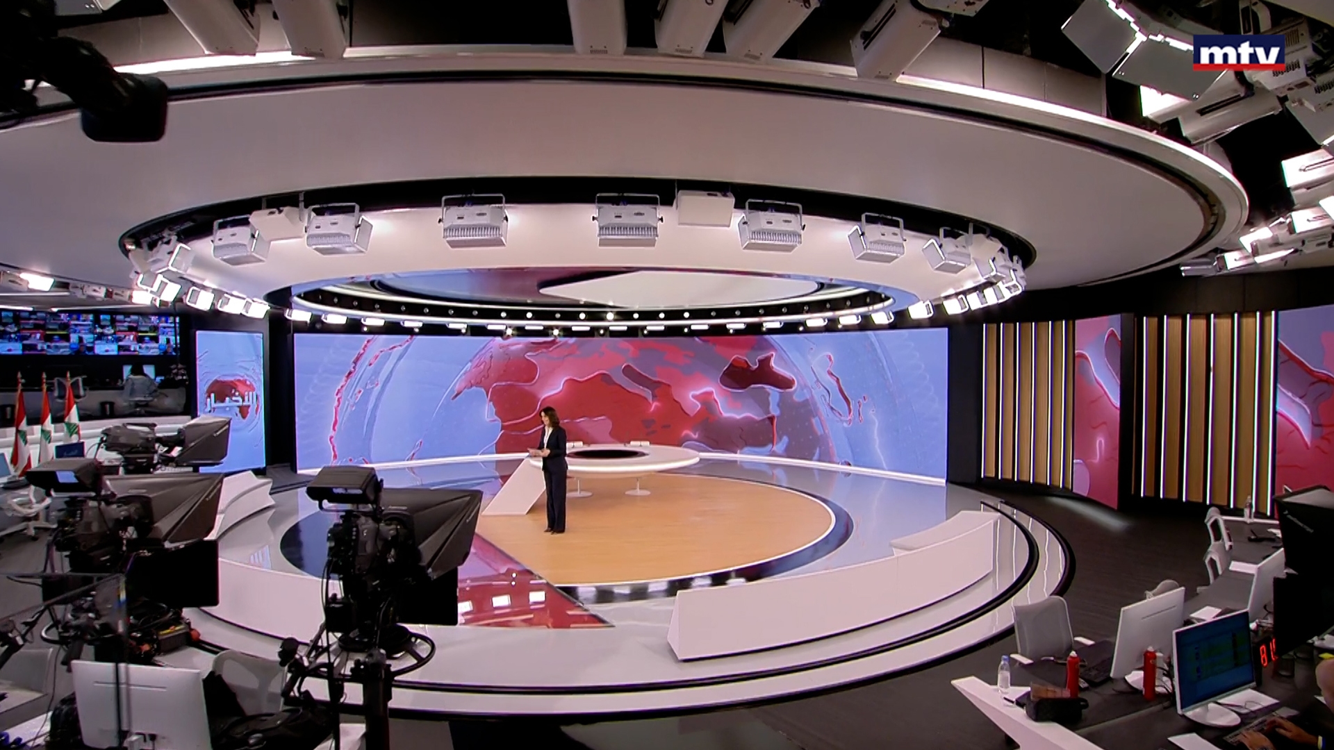 النشرة الكاملة