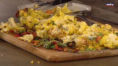 Roasted cauliflower with curry