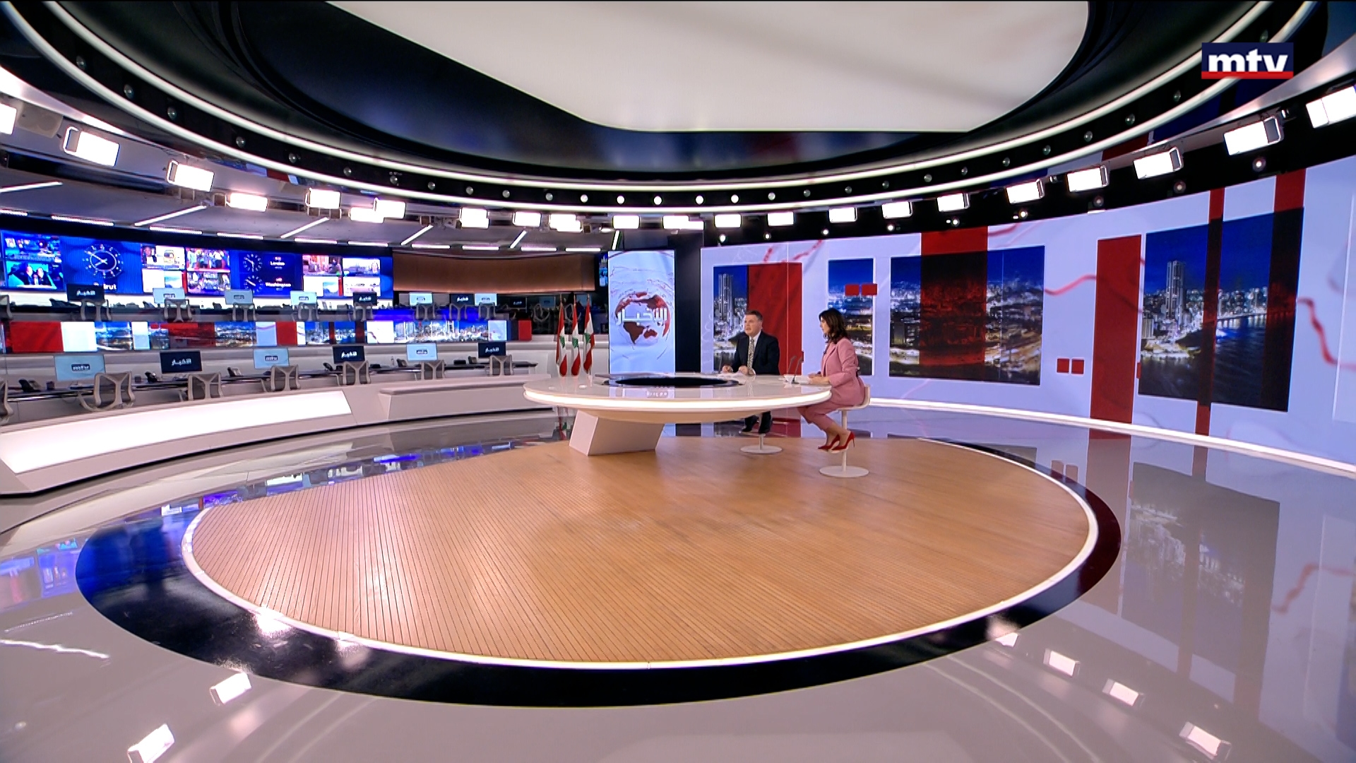 النشرة الكاملة