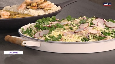 Tuna salad with feta