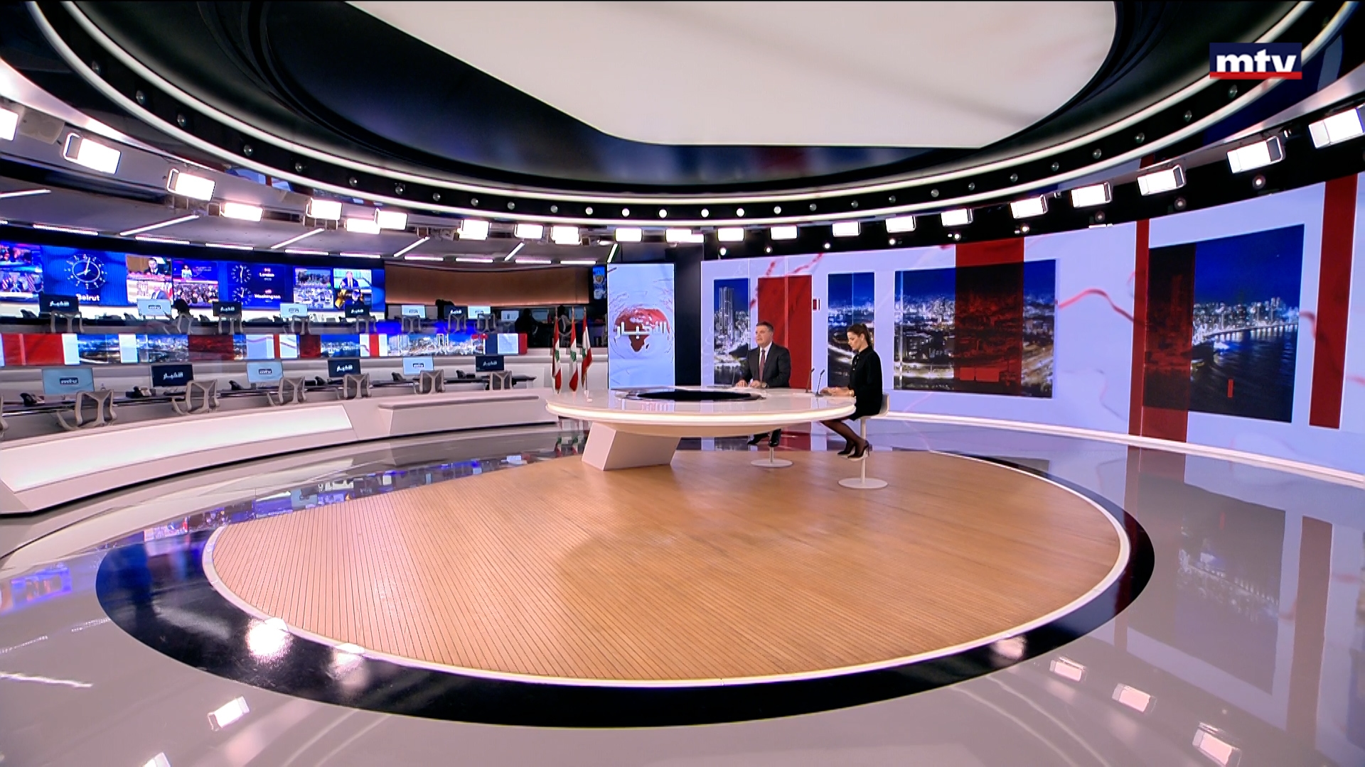 النشرة الكاملة