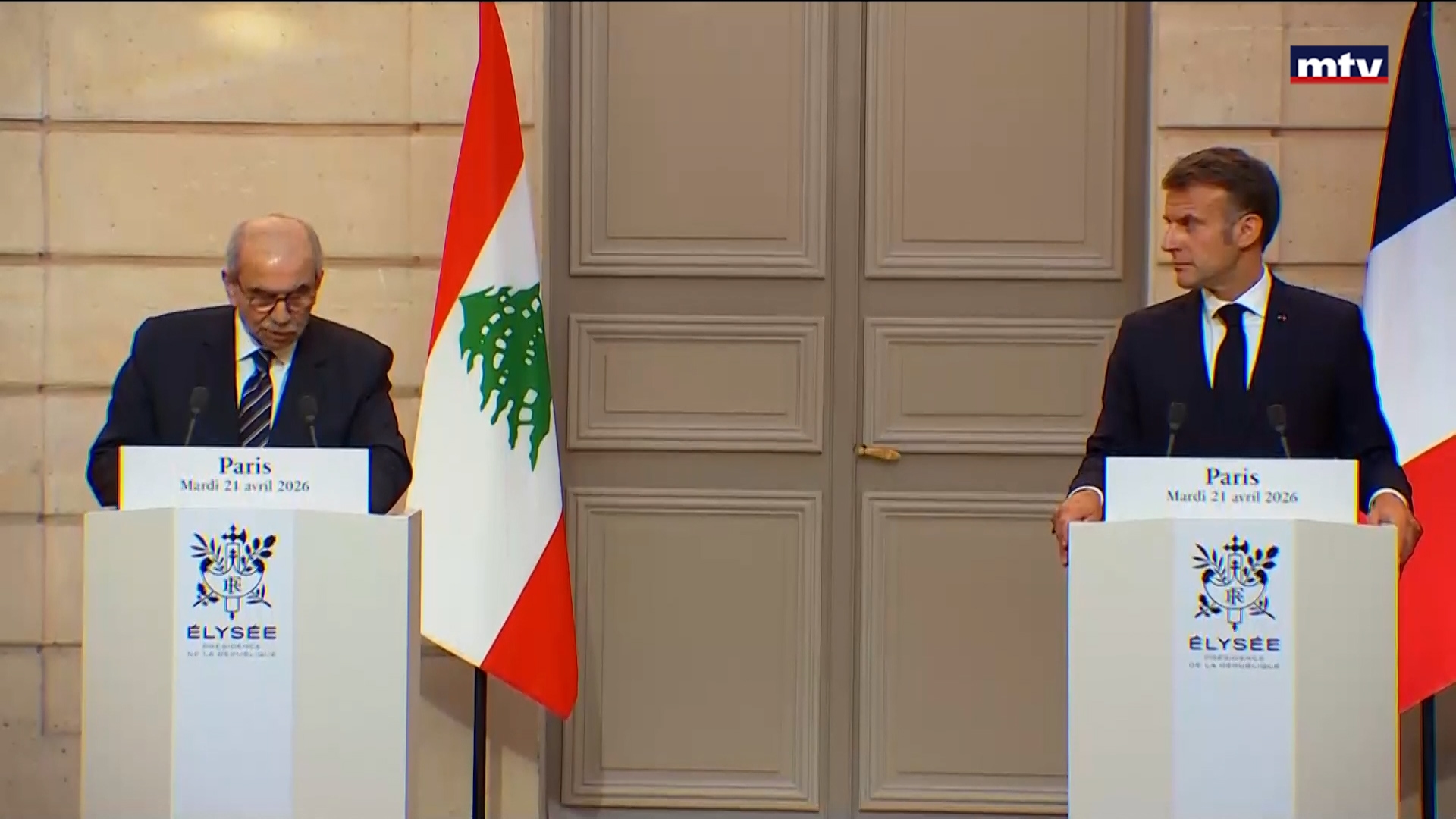 مؤتمر صحفي مشترك في قصر الإليزي