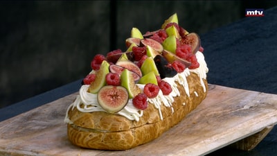 Raspberry figs eclair