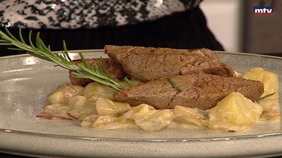 Steak Fillet with cream & mushroom
