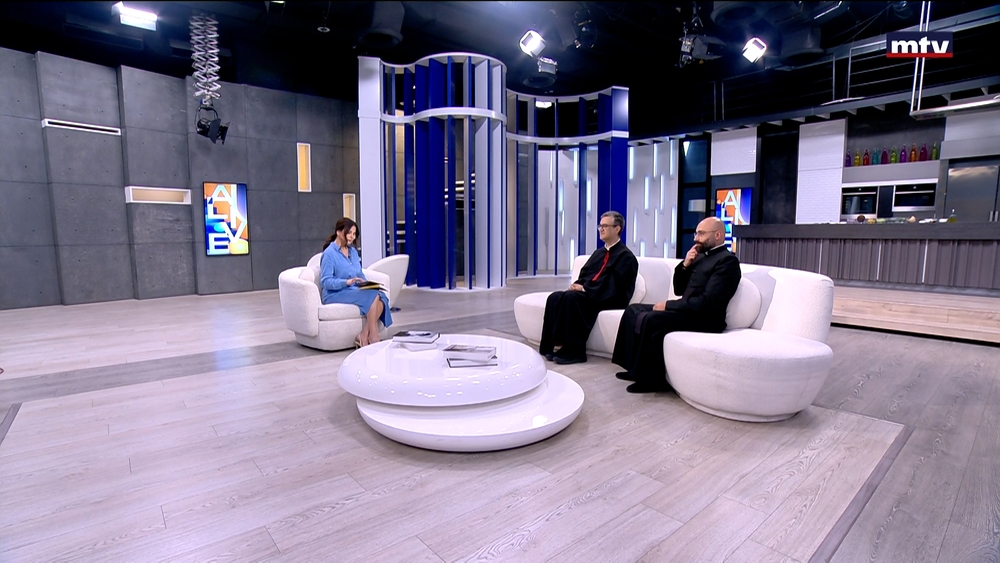 الخورأسقف إسطفان فرنجية - الخوري نافذ صعيب - الدويهي بقلب بشري
