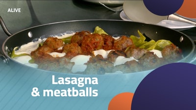 Lasagna & meatballs