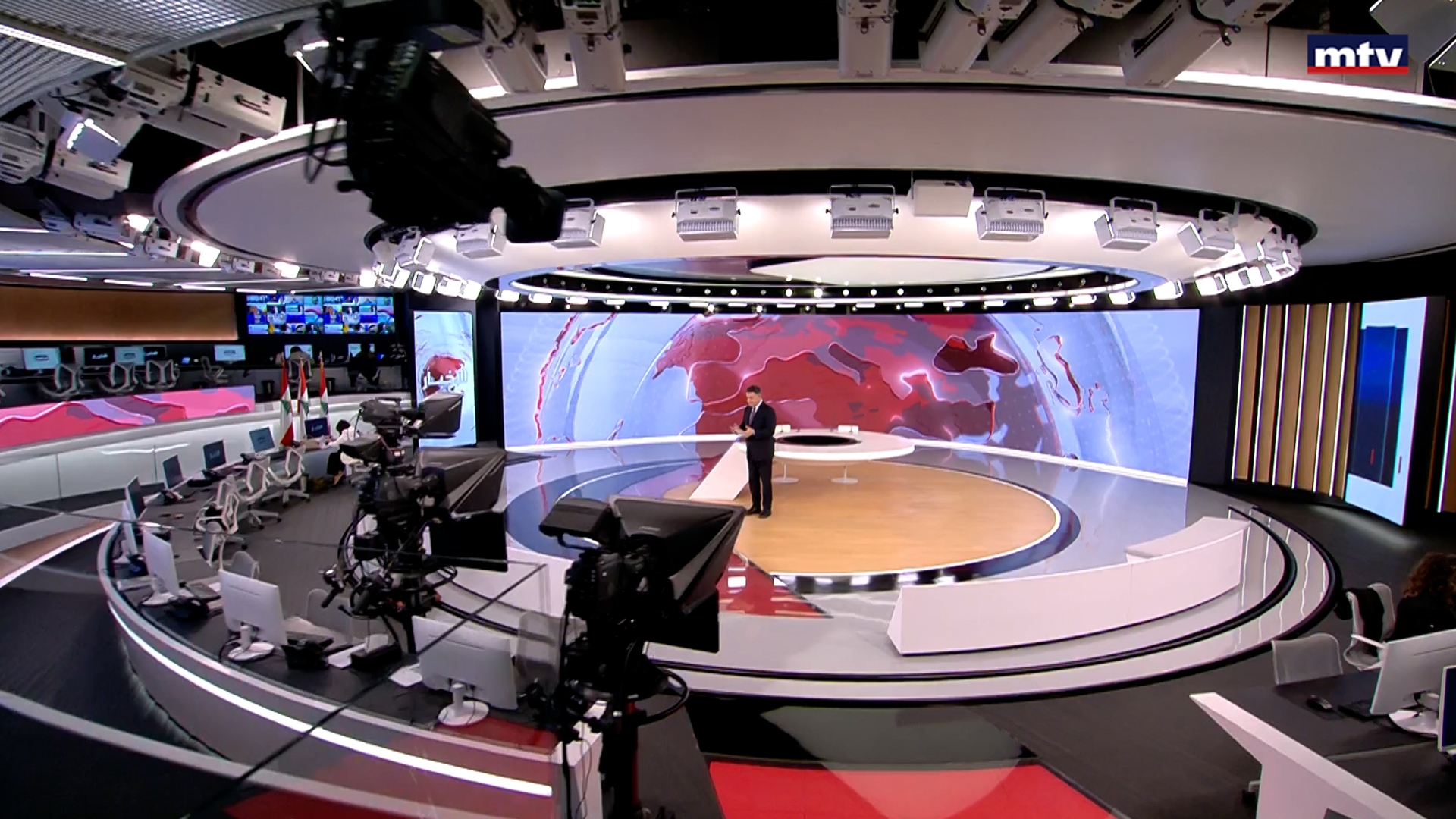 النشرة الكاملة