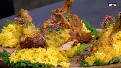 Chicken with coconut sauce