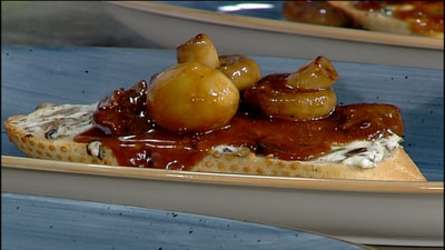 Filet with white mushroom