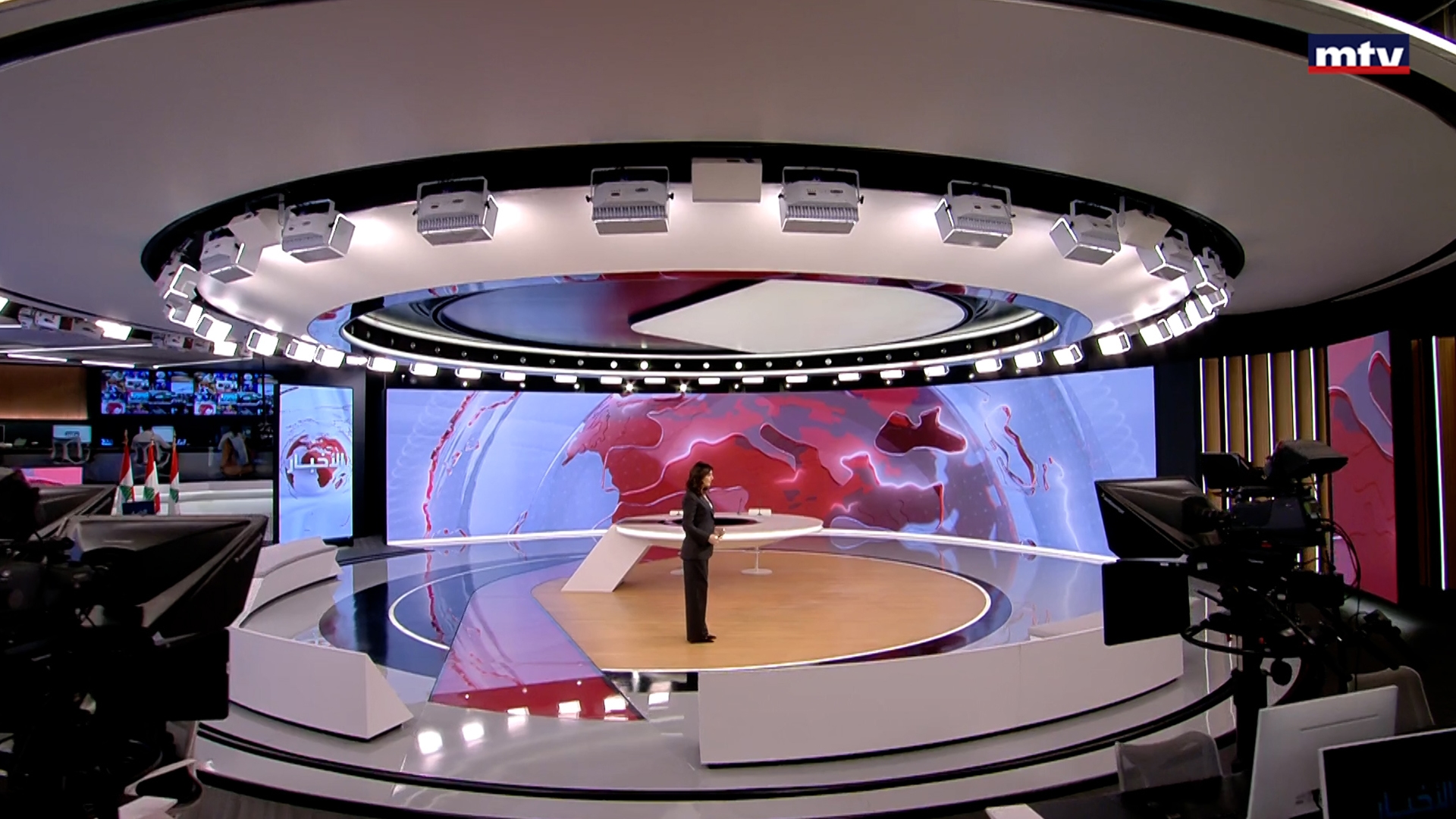 النشرة الكاملة