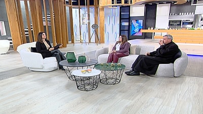 Eliane Nassar - Father Youssef Mubarak - Christmas activities in the parish of St. Simon - Klayaat