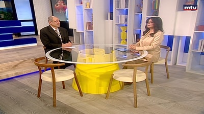 Ahmad Awaini - The influence of parents on their children's university choices