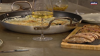 Mushrooms with Gruyère Cheese